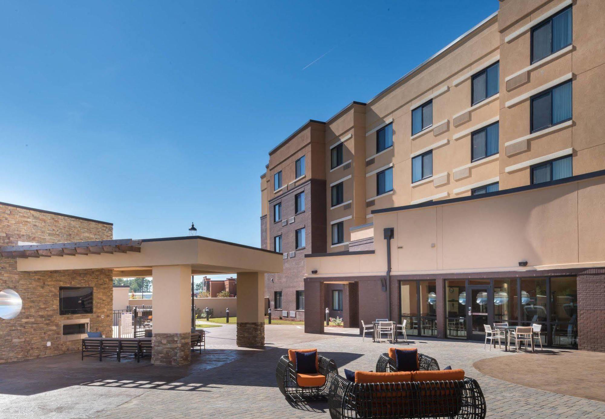 Courtyard By Marriott Jacksonville Esterno foto